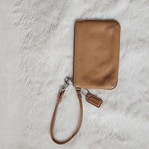 Coach leather beige wristlet